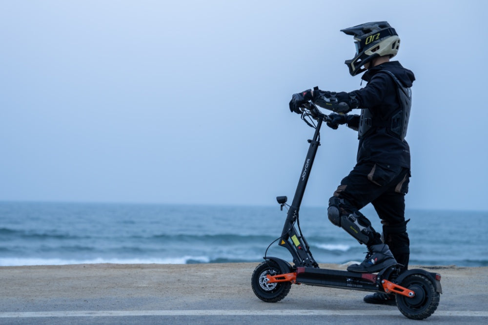 How to Choose the Right Electric Scooter for Yourself