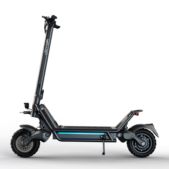 JOYOR E6-S 11" Offroad-Elektroroller 2*1600W Motor 60V 31,5Ah Batterie
