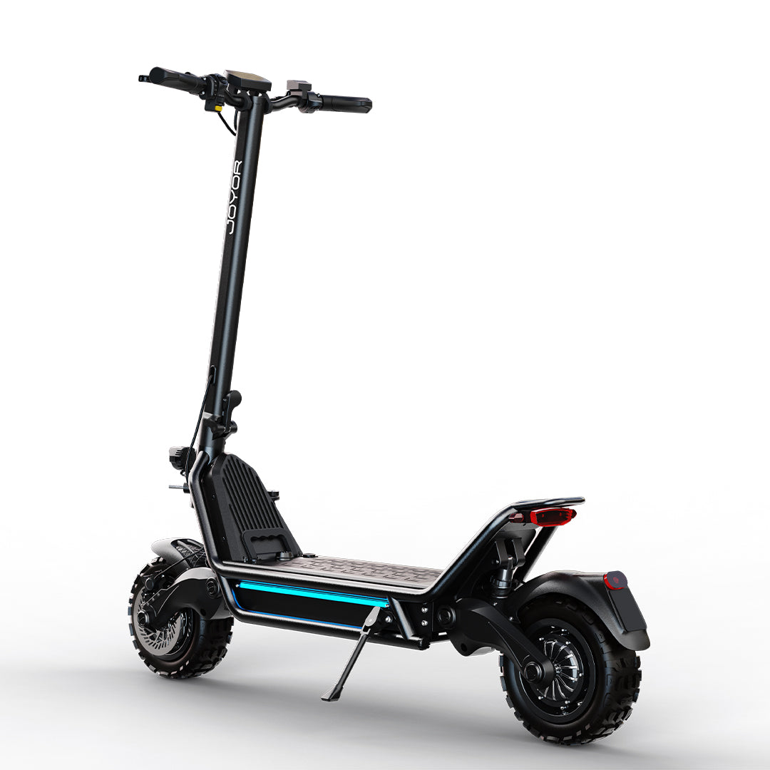 JOYOR E6-S 11" Offroad-Elektroroller 2*1600W Motor 60V 31,5Ah Batterie